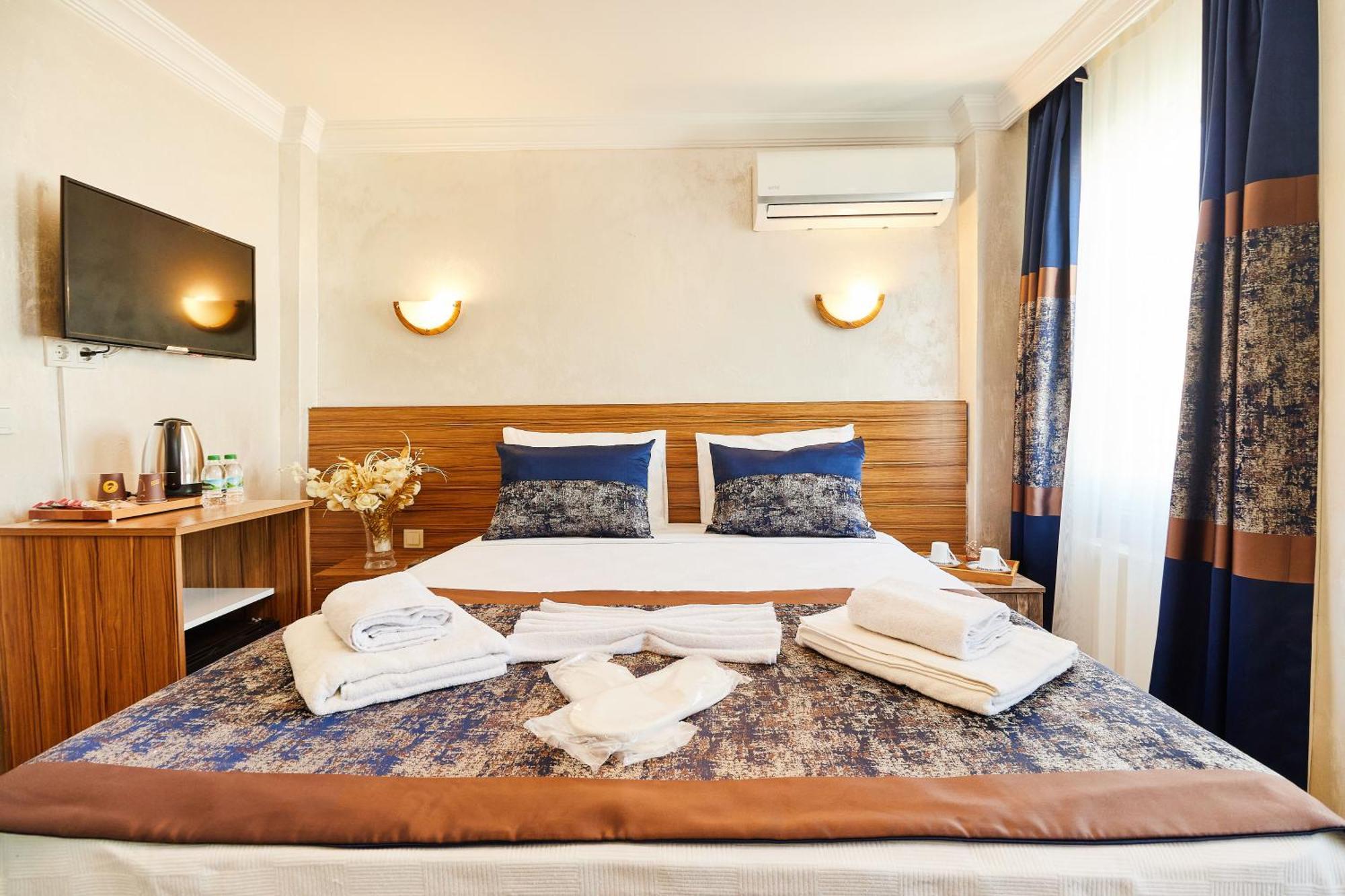 Hotel Armar 2*